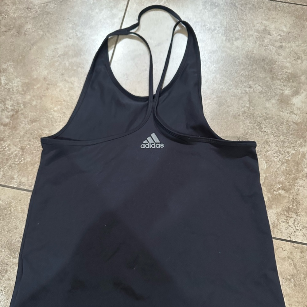 Women top